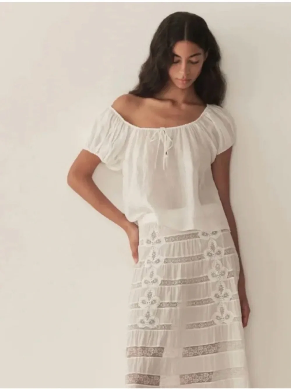 Doen White Peasant Off-Shoulder Blouse